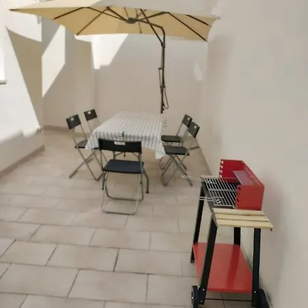 Casa Induddi * توليي